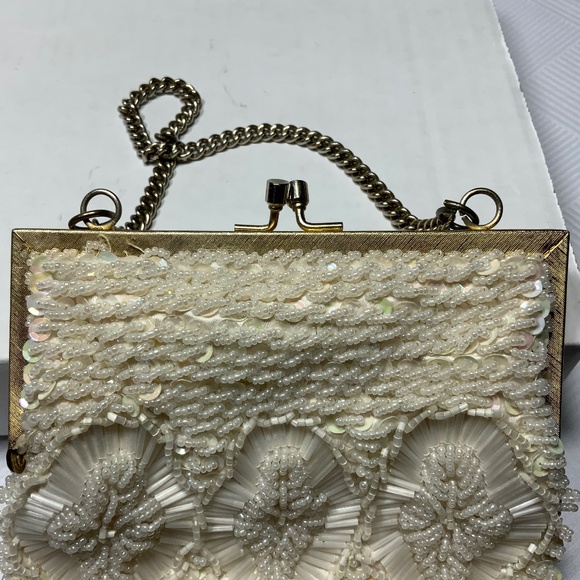 Bead and Sequin Vintage Evening Wedding Clutch - Picture 3 of 16